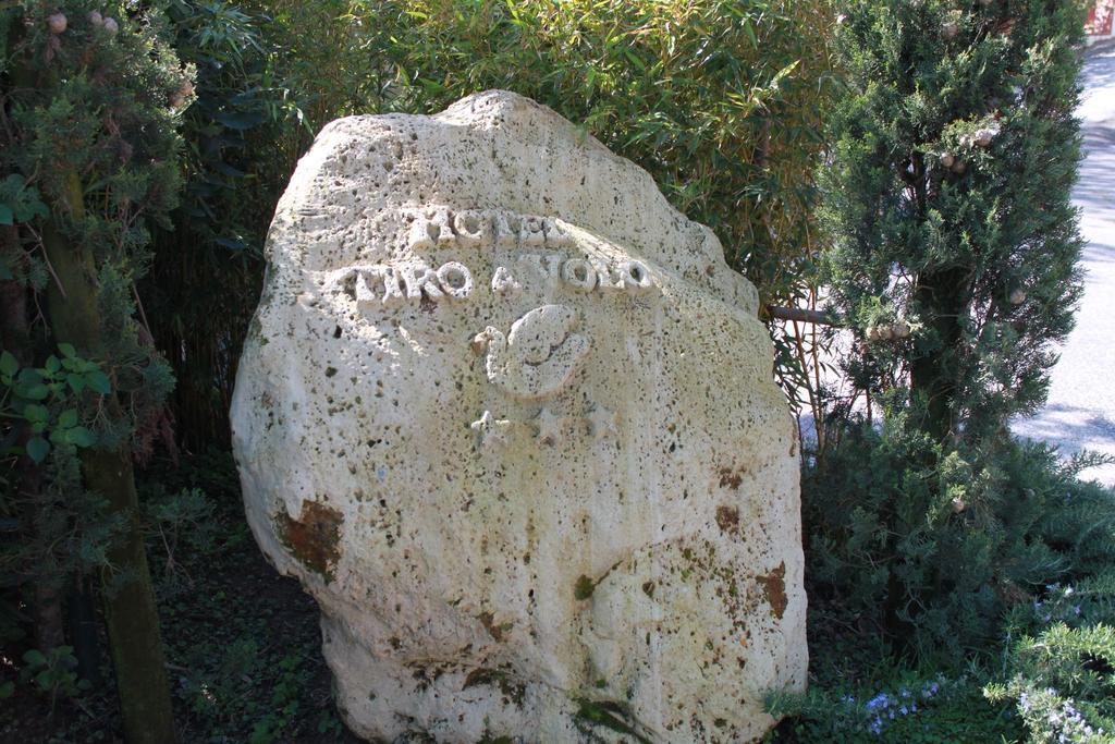 Hotel Tiro A Volo Ποτσουόλι Εξωτερικό φωτογραφία