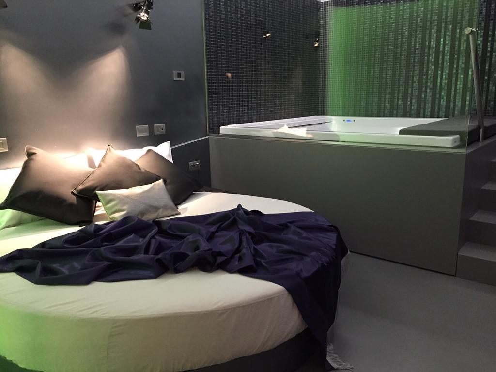 Hotel Tiro A Volo Ποτσουόλι Εξωτερικό φωτογραφία