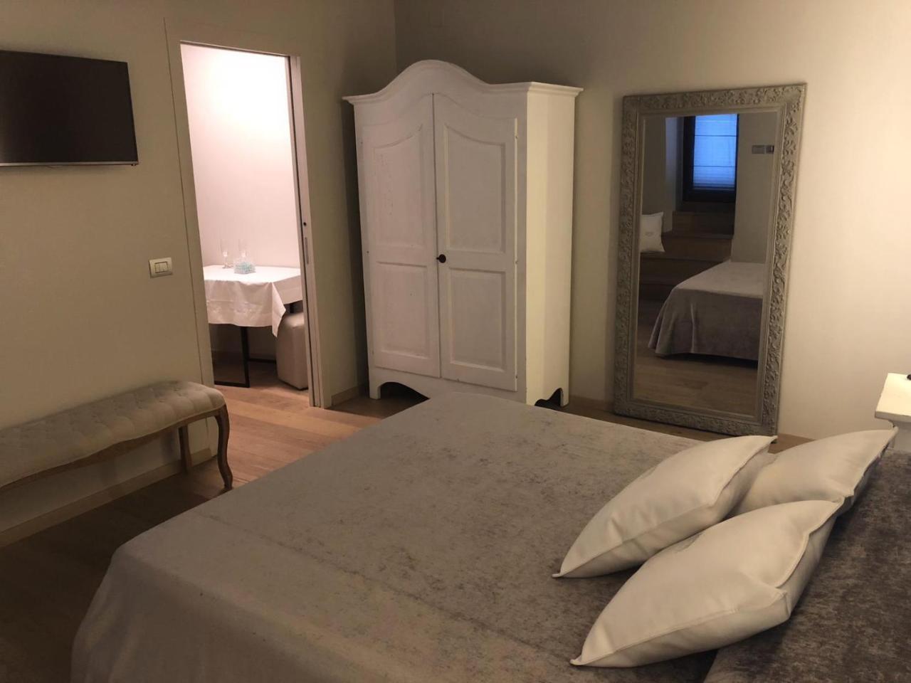 Hotel Tiro A Volo Ποτσουόλι Εξωτερικό φωτογραφία